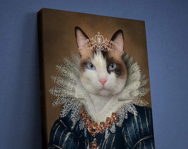 Custom Queen Pet Portrait